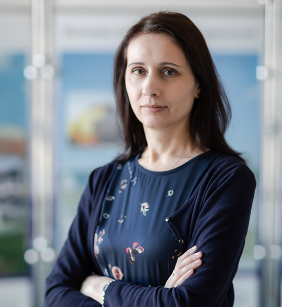Ing. Ľubica Zavodnovová